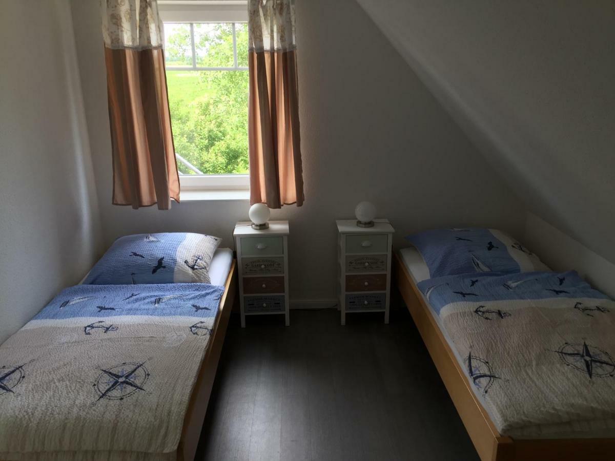 Ferienhaus-Hemmerdeich Oldenswort ภายนอก รูปภาพ